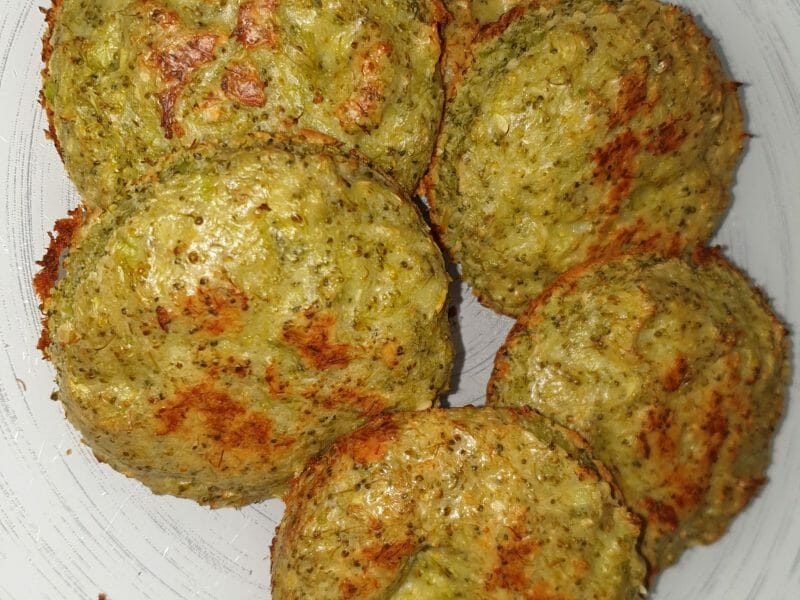Cliquez pour zoomer ! Galettes de brocolis Thermomix par Petroni