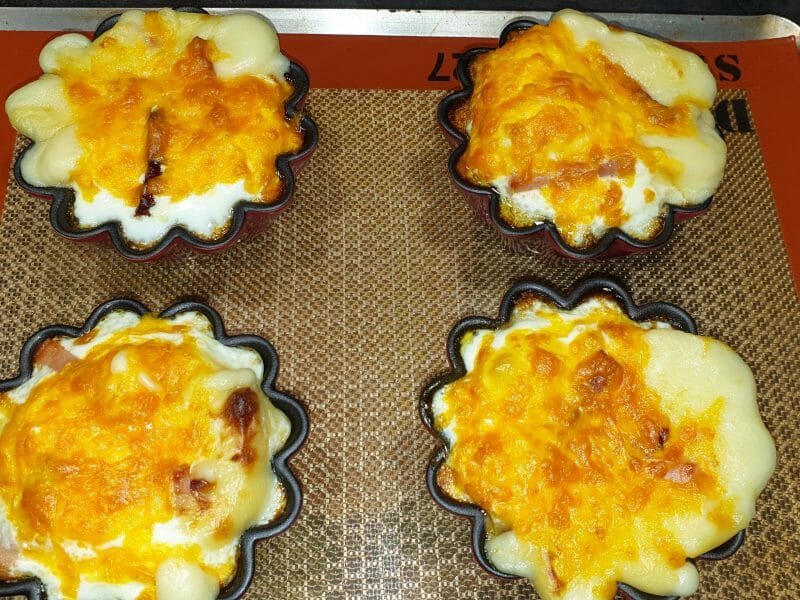 Cliquez pour zoomer ! Oeufs cocotte en parmentier Thermomix par Petroni