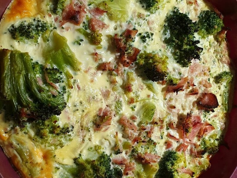 Cliquez pour zoomer ! Quiche au brocoli et jambon Thermomix par Petroni
