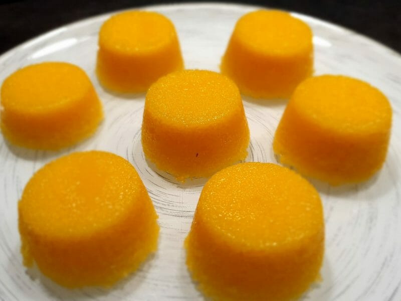 Cliquez pour zoomer ! Quindins – Petits flans brésiliens Thermomix par Petroni