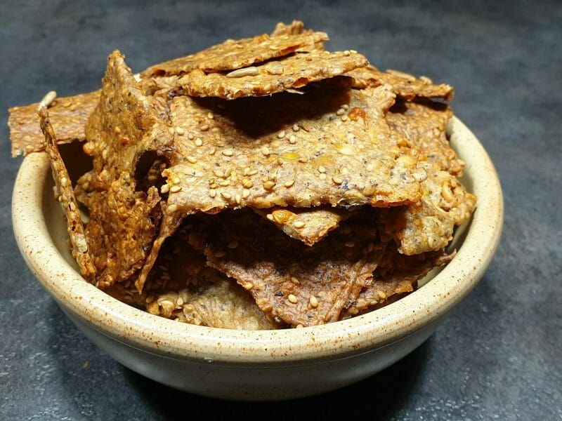 Cliquez pour zoomer ! Crackers salés à l’emmental et aux graines Thermomix par Petroni