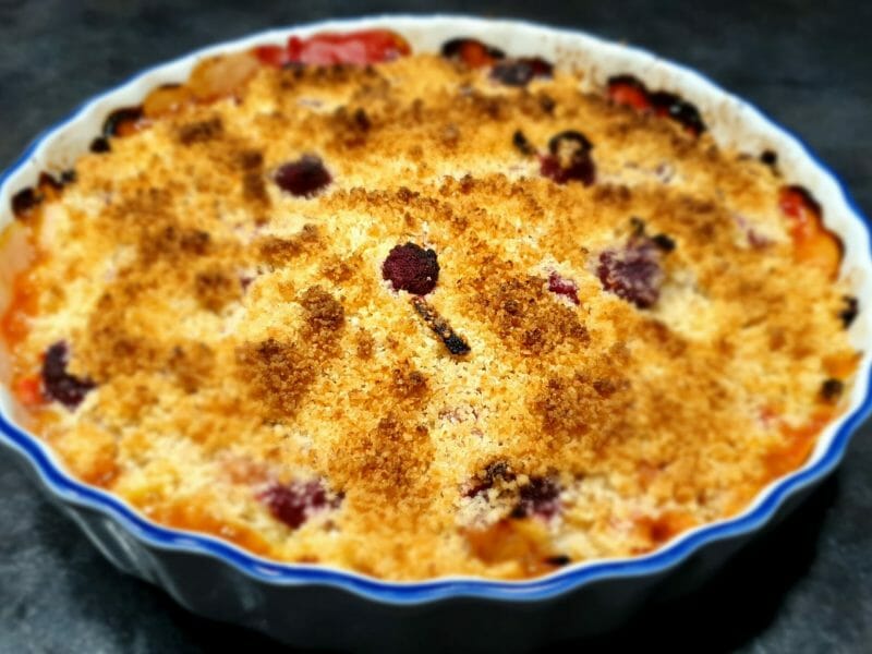 Cliquez pour zoomer ! Crumble fraise rhubarbe et noix de coco Thermomix par Petroni