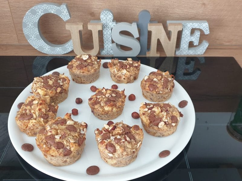 Cliquez pour zoomer ! Moelleux poires, noisettes et chocolat Thermomix par Petroni