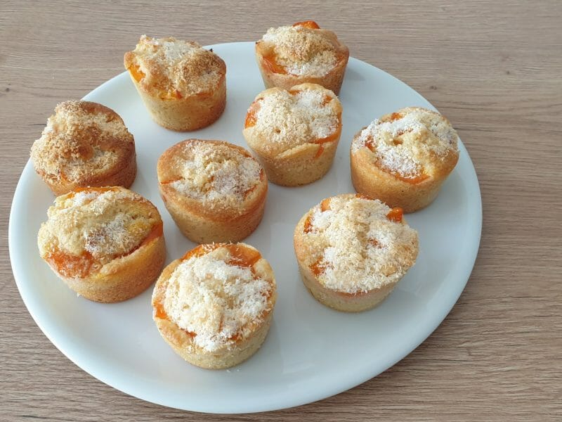 Cliquez pour zoomer ! Gâteau moelleux aux abricots Thermomix par Petroni