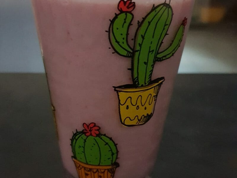 Cliquez pour zoomer ! Smoothie fruits rouges et banane Thermomix par Petroni