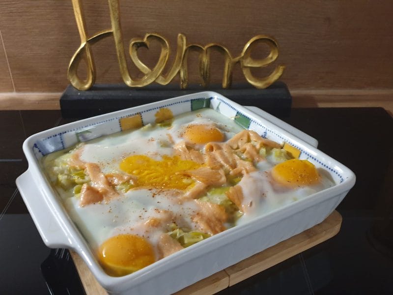 Cliquez pour zoomer ! Oeufs cocotte poireaux et saumon fumé Thermomix par Petroni