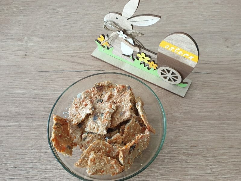 Cliquez pour zoomer ! Crackers salés à l’emmental et aux graines Thermomix par Petroni