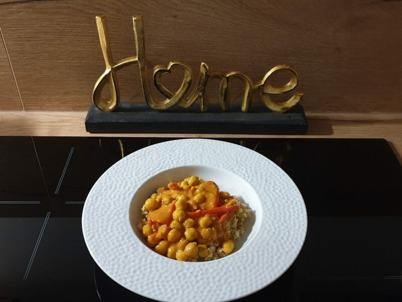 Cliquez pour zoomer ! Curry de pois chiches au lait de coco Thermomix par Petroni