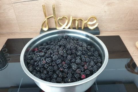 Cliquez pour zoomer ! Confiture de mûres Thermomix par Petroni