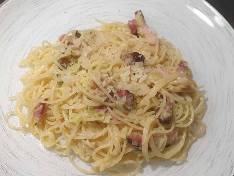 Cliquez pour zoomer ! Pâtes aux courgettes façon carbonara Thermomix par Petroni