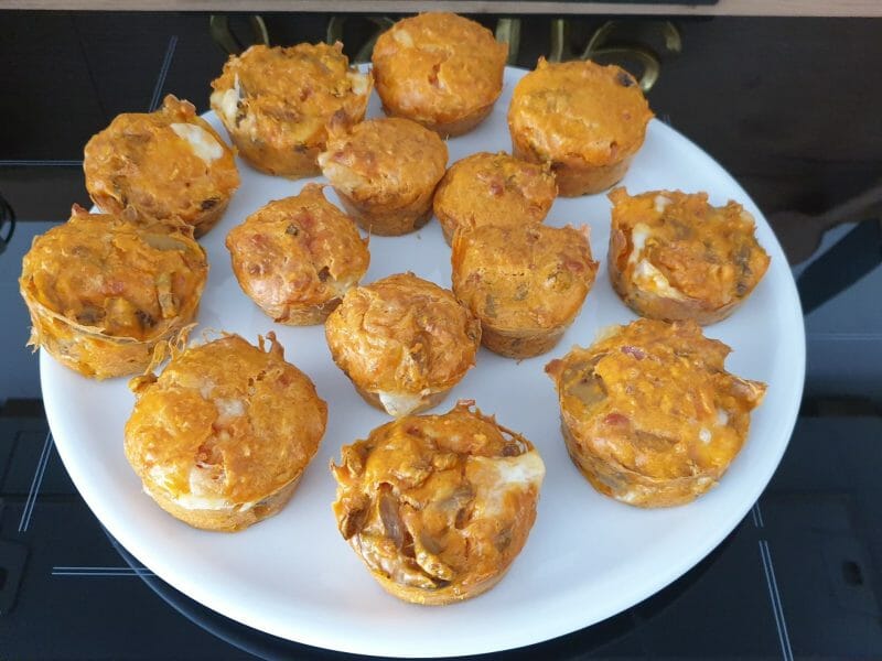 Cliquez pour zoomer ! Cake saveur pizza Thermomix par Petroni