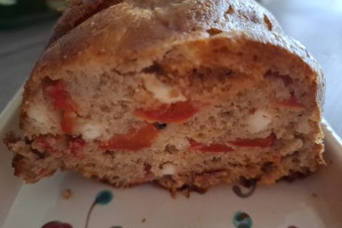 Cliquez pour zoomer ! Cake chorizo, poivrons et feta Thermomix par Petroni