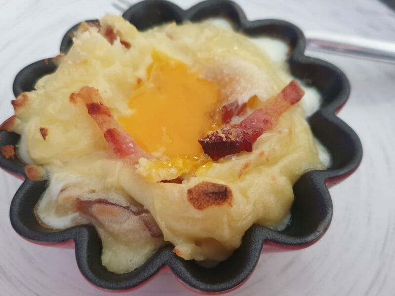 Cliquez pour zoomer ! Oeufs cocotte en parmentier Thermomix par Petroni