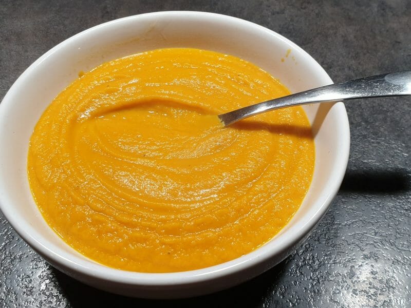 Cliquez pour zoomer ! Velouté de carottes et tomates séchées Thermomix par Petroni