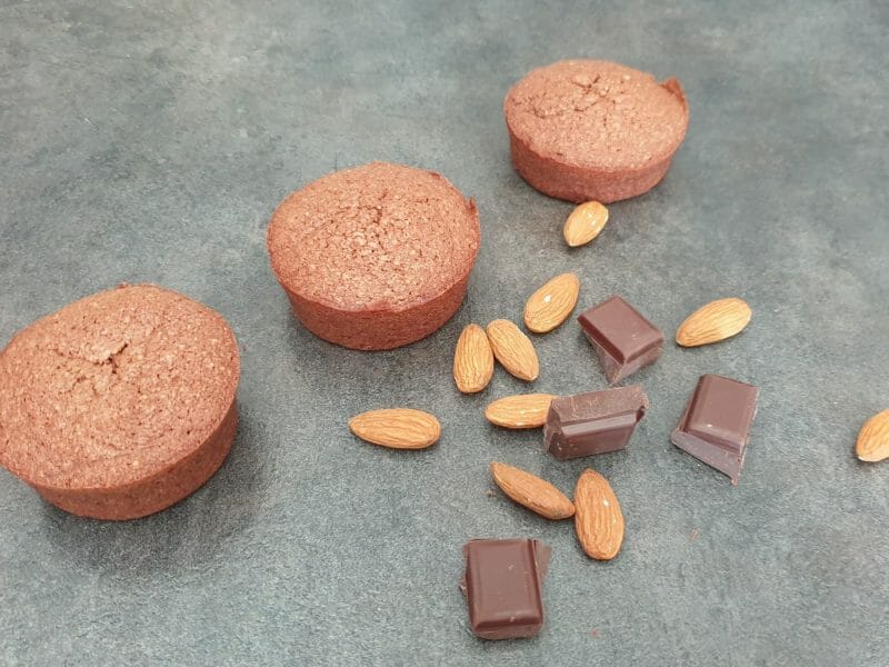 Cliquez pour zoomer ! Financiers au chocolat Thermomix par Petroni