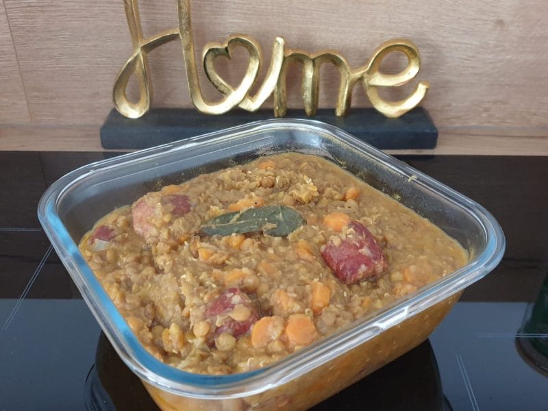 Cliquez pour zoomer ! Lentilles et ses saucisses Thermomix par Petroni