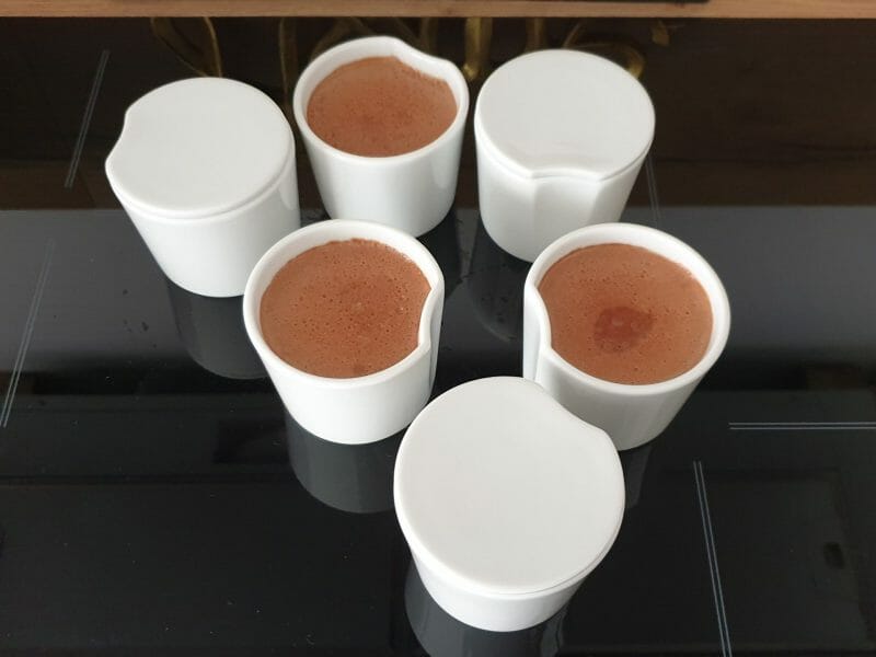 Cliquez pour zoomer ! Panna cotta au chocolat Thermomix par Petroni