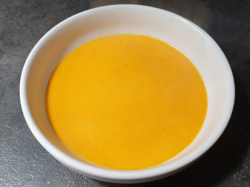 Cliquez pour zoomer ! Velouté de carottes et poivrons rouges Thermomix par Petroni