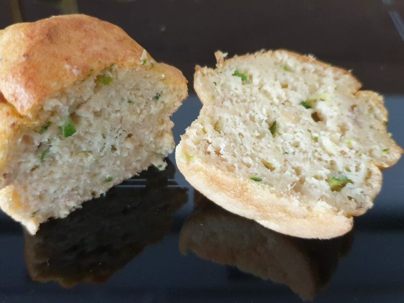 Cliquez pour zoomer ! Muffins courgettes et saumon Thermomix par Petroni