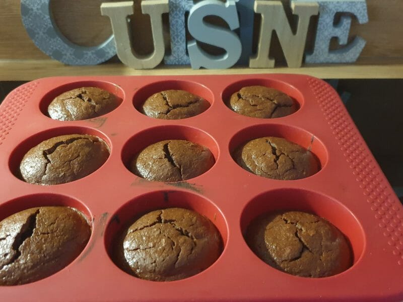 Cliquez pour zoomer ! Browfins choco banane et pécan Thermomix par Petroni