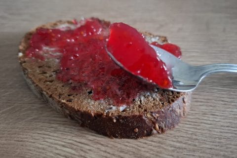 Cliquez pour zoomer ! Confiture de groseilles et pommes Thermomix par Petroni