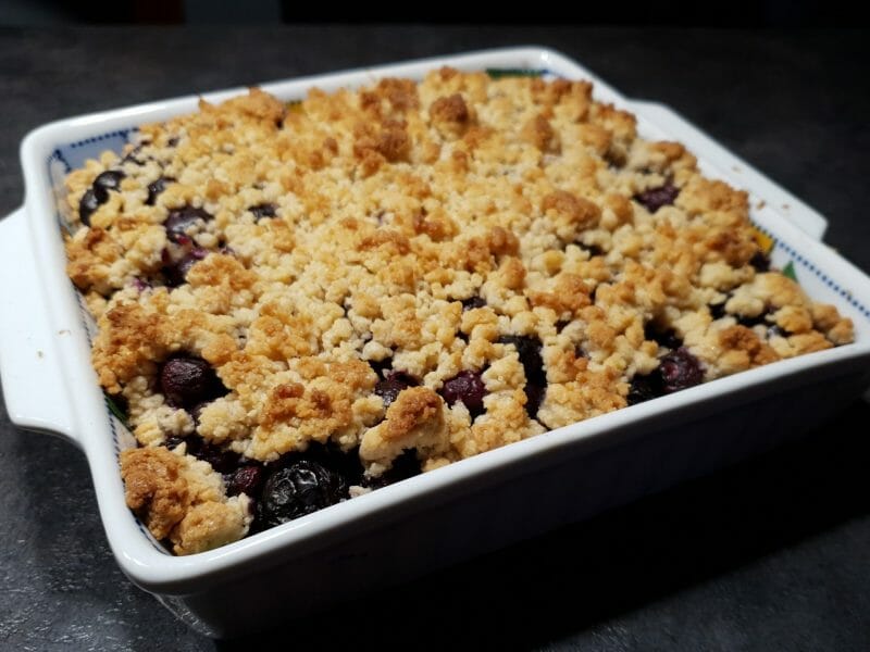 Cliquez pour zoomer ! Gâteau aux myrtilles façon crumble Thermomix par Petroni