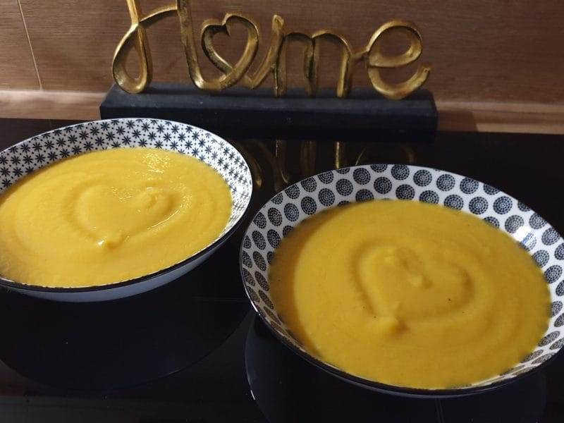 Cliquez pour zoomer ! Velouté de pâtisson Thermomix par Petroni