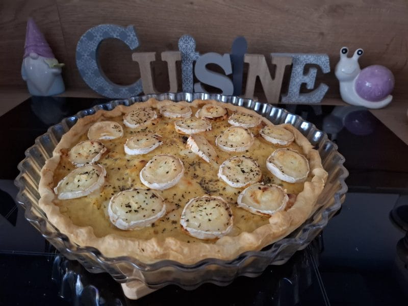 Cliquez pour zoomer ! Quiche oignons, chèvre et miel Thermomix par Petroni