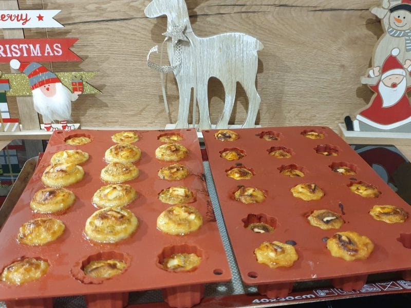 Cliquez pour zoomer ! Mini cannelés chèvre miel Thermomix par Petroni