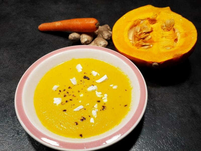 Cliquez pour zoomer ! Crème de potiron et carottes au lait de coco Thermomix par Petroni