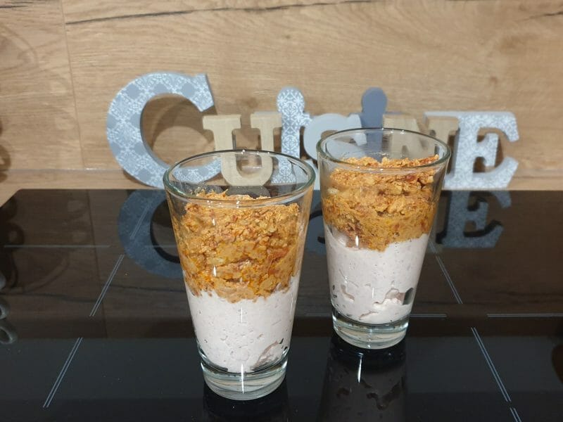 Cliquez pour zoomer ! Verrines mousse de jambon et pesto de tomates confites Thermomix par Petroni