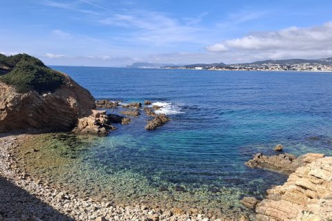 Cliquez pour zoomer ! Photo de Petroni