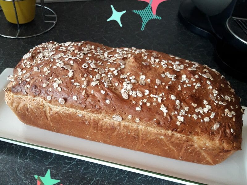 Cliquez pour zoomer ! Pain aux flocons d’avoine et au miel Thermomix par alexbio