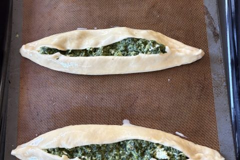 Cliquez pour zoomer ! Pide épinards et feta Thermomix par sam_dias