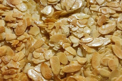 Cliquez pour zoomer ! Grimolle aux pommes et aux amandes Thermomix par sam_dias