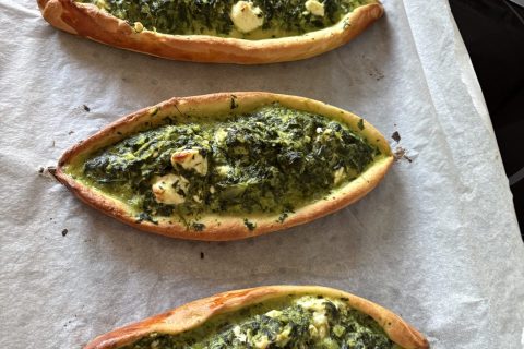 Cliquez pour zoomer ! Pide épinards et feta Thermomix par sam_dias