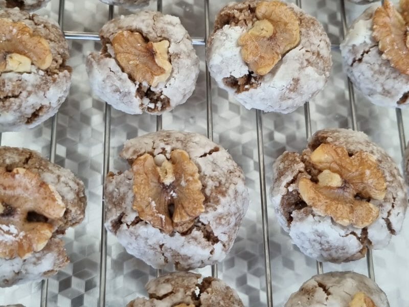 Cliquez pour zoomer ! Ghribas aux noix et amandes Thermomix par sam_dias