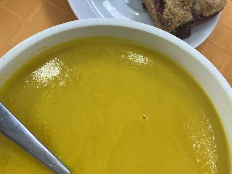 Cliquez pour zoomer ! Crème de potiron et carottes au lait de coco Thermomix par ibtissamb