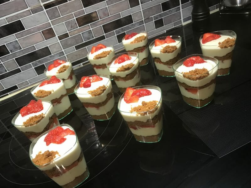 Cliquez pour zoomer ! Tiramisu aux framboises et spéculoos Thermomix par Wafia