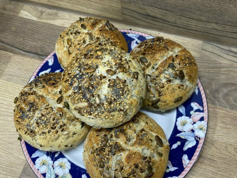 Cliquez pour zoomer ! Petits pains aux céréales Thermomix par trucmich