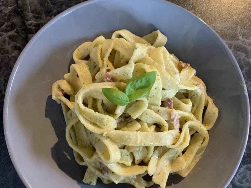 Cliquez pour zoomer ! Farfalle à la crème de courgettes Thermomix par lisa_merulla