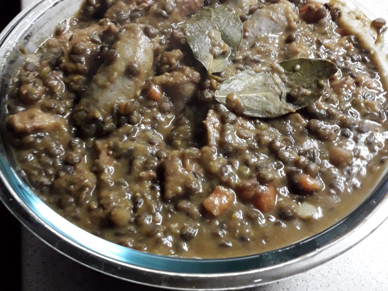 Cliquez pour zoomer ! Lentilles et ses saucisses Thermomix par isabelle_136