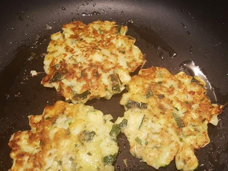 Cliquez pour zoomer ! Paillassons de courgettes Thermomix par sylchacaya