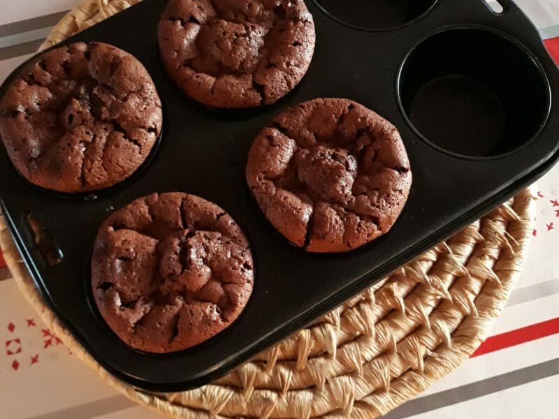 Cliquez pour zoomer ! Moelleux au chocolat cœur fondant Thermomix par marylenemayeur