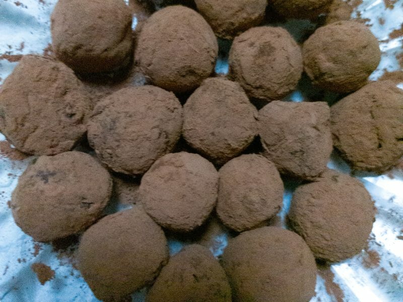 Cliquez pour zoomer ! Truffes au chocolat Thermomix par Pita