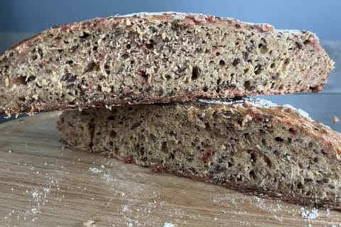 Cliquez pour zoomer ! Pain à la betterave Thermomix par caroline59470