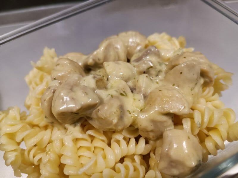 Cliquez pour zoomer ! Champignons à l’ail Thermomix par caroline59470