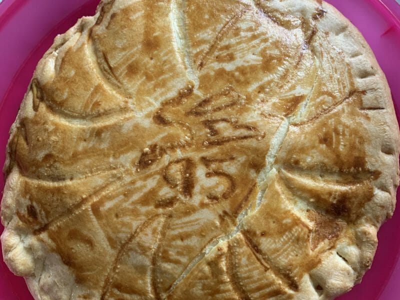 Cliquez pour zoomer ! Galette des rois à la frangipane Thermomix par chti95
