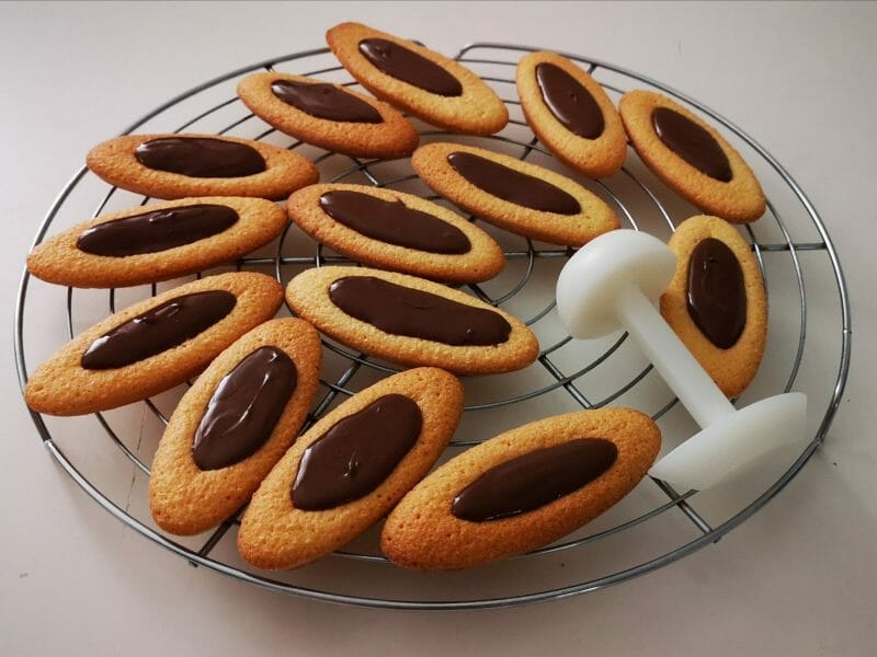 Cliquez pour zoomer ! Barquettes au chocolat Thermomix par aline2602