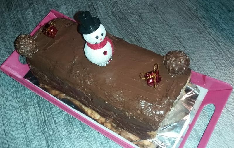 Cliquez pour zoomer ! Bûche Ferrero Rocher Thermomix par Sandra